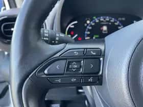 Toyota Yaris Cross (2022) thumbnail 16