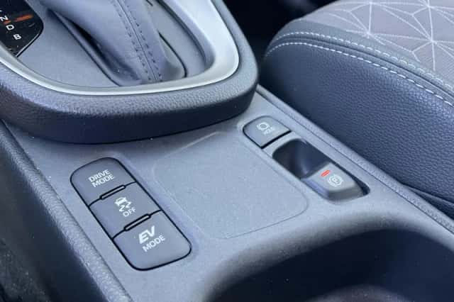 Toyota Yaris Cross (2022) thumbnail 23