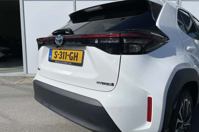 Toyota Yaris Cross (2022) thumbnail 4