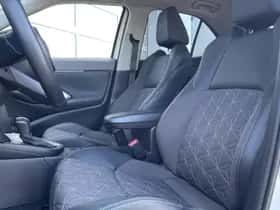 Toyota Yaris Cross (2022) thumbnail 8