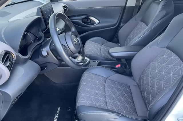Toyota Yaris Cross (2022) thumbnail 9