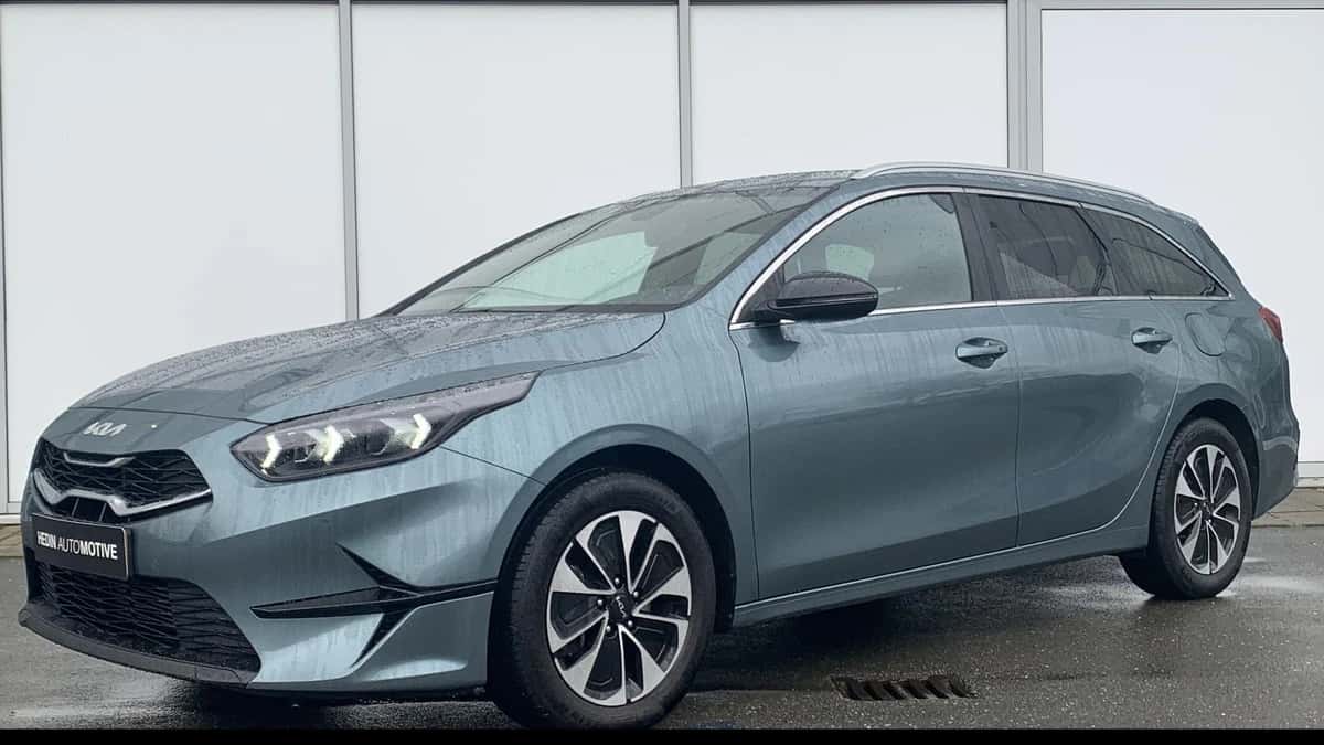 Kia Ceed Sportswagon (2025) — foto 1