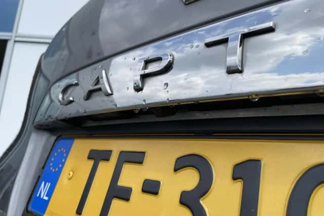 Renault Captur (2018) thumbnail 5
