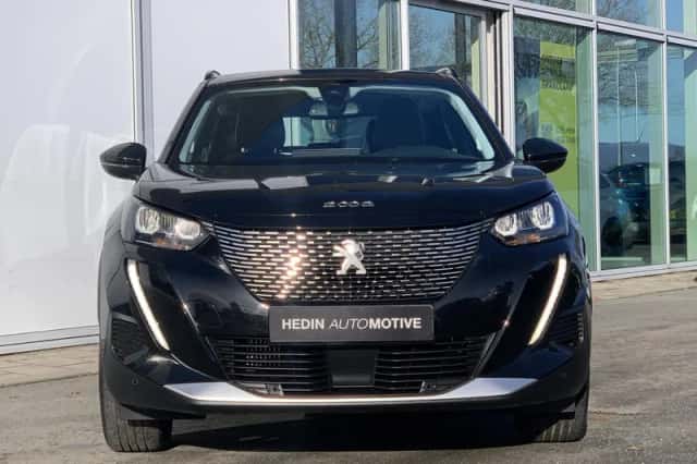Peugeot 2008 (2020) thumbnail 6