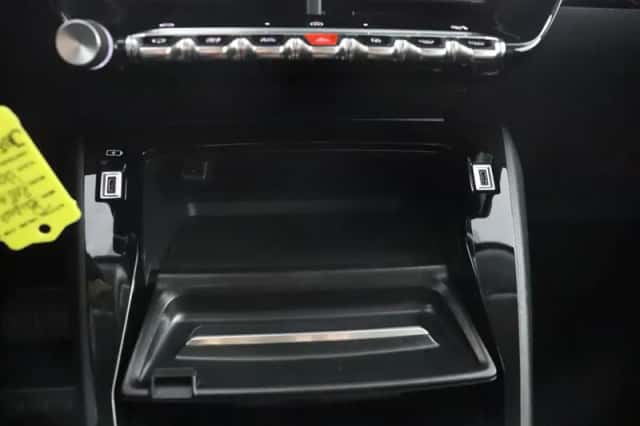 Peugeot 208 (2025) thumbnail 49