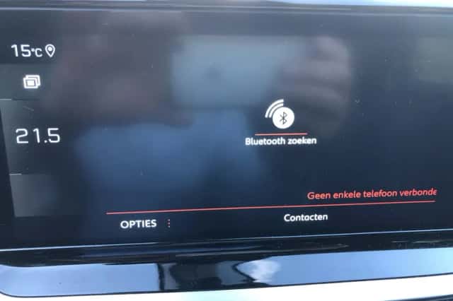 Peugeot 2008 (2022) thumbnail 16