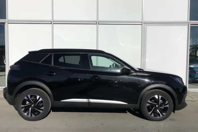 Peugeot 2008 (2022) thumbnail 4