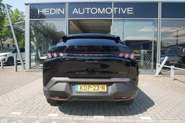 Peugeot 3008 (2025) thumbnail 2