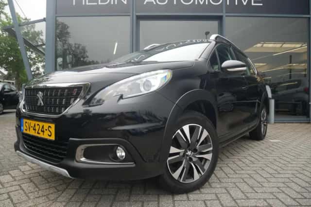 Peugeot 2008 (2018) thumbnail 2