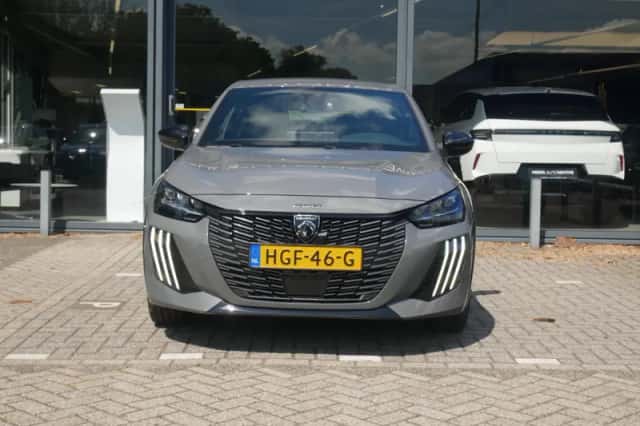 Peugeot 208 (2025) thumbnail 2