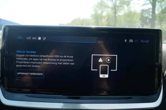 Peugeot 208 (2025) thumbnail 19