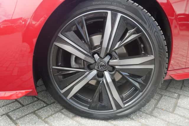 Peugeot 308 (2022) thumbnail 11