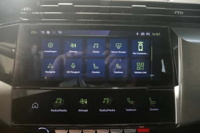 Peugeot 308 (2022) thumbnail 40