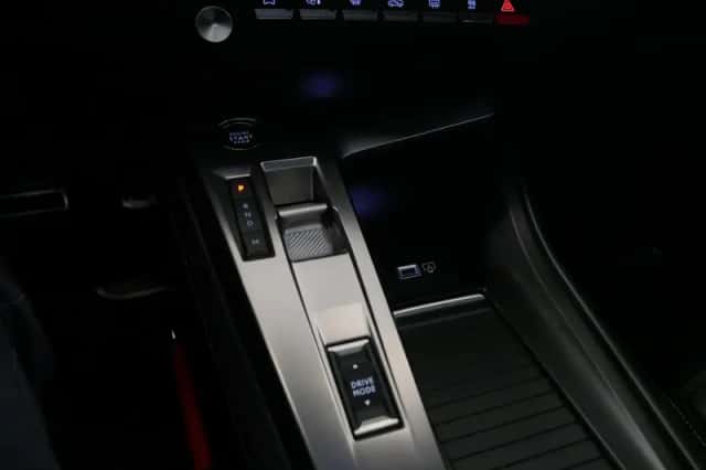 Peugeot 308 (2022) thumbnail 41