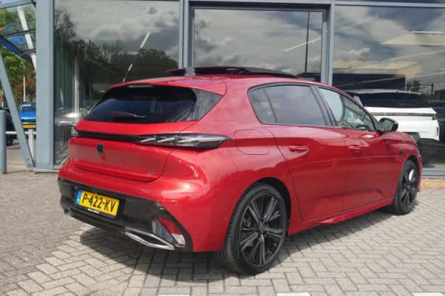 Peugeot 308 (2022) thumbnail 6