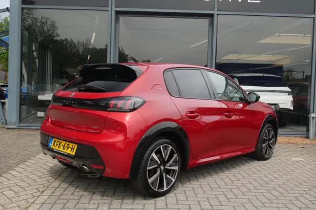 Peugeot 208 (2022) thumbnail 6