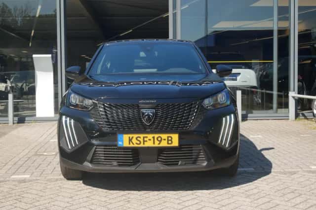 Peugeot 2008 (2025) thumbnail 2