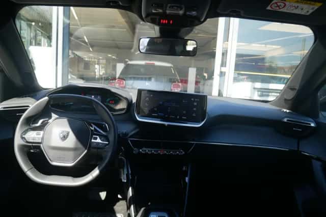 Peugeot 2008 (2025) thumbnail 3