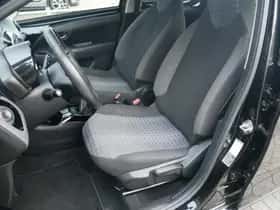 Peugeot 108 (2020) thumbnail 12