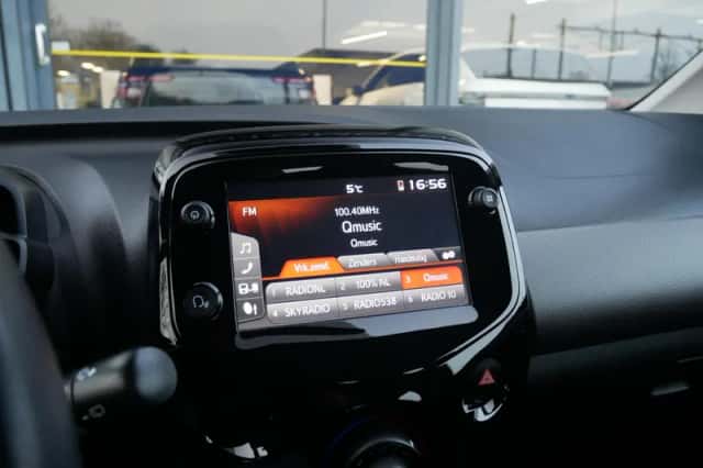 Peugeot 108 (2020) thumbnail 16