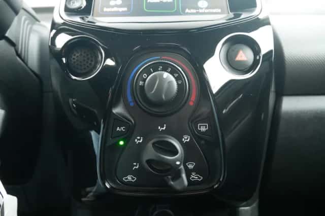 Peugeot 108 (2020) thumbnail 19