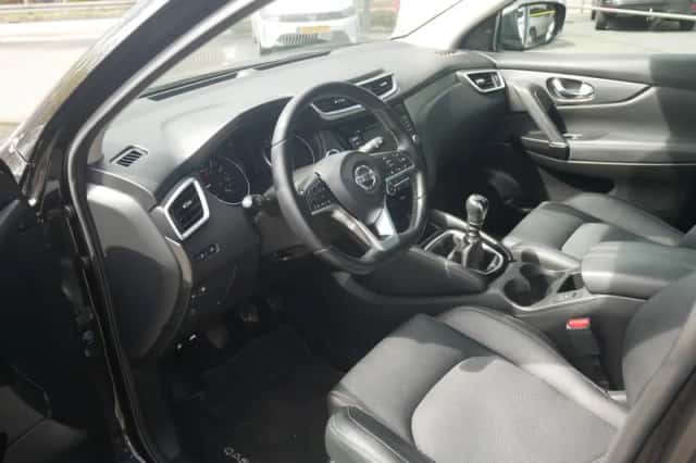 Nissan Qashqai (2019) thumbnail 18
