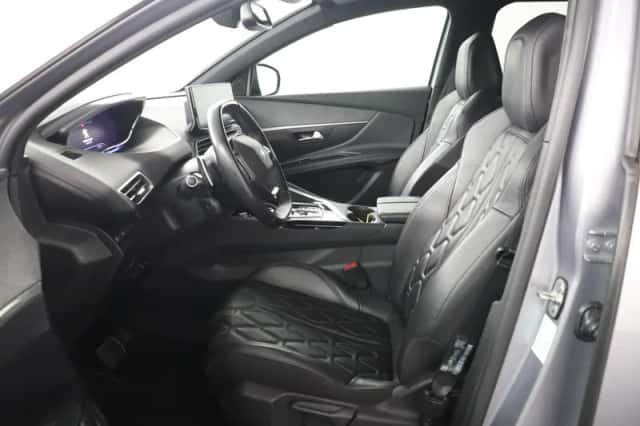 Peugeot 3008 (2023) thumbnail 14