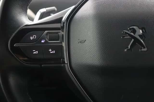 Peugeot 3008 (2023) thumbnail 16