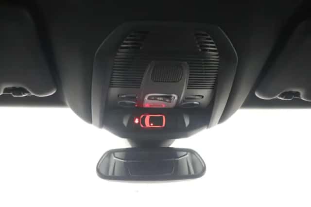 Peugeot 3008 (2023) thumbnail 24