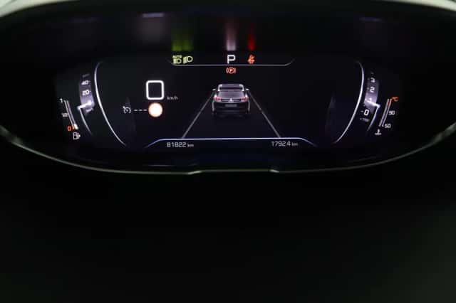 Peugeot 3008 (2023) thumbnail 38