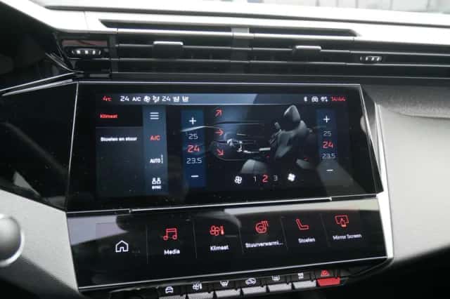 Peugeot 408 (2025) thumbnail 17