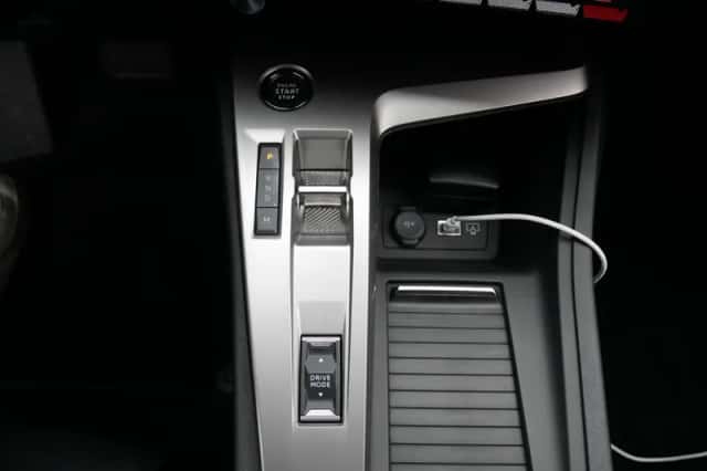 Peugeot 408 (2025) thumbnail 26