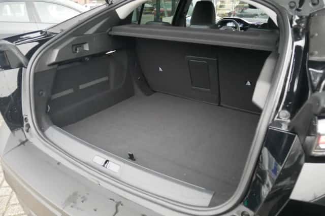 Peugeot 408 (2025) thumbnail 8