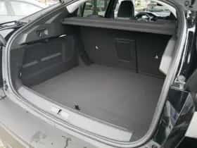 Peugeot 408 (2025) thumbnail 8