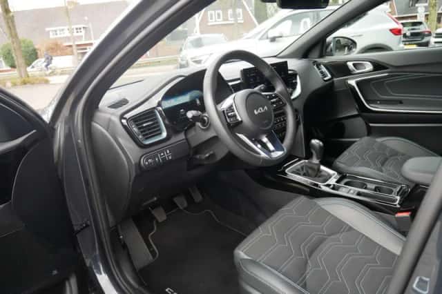 Kia Ceed Sportswagon (2025) thumbnail 9