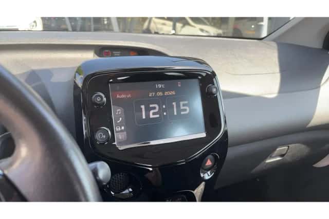Peugeot 108 (2018) thumbnail 17