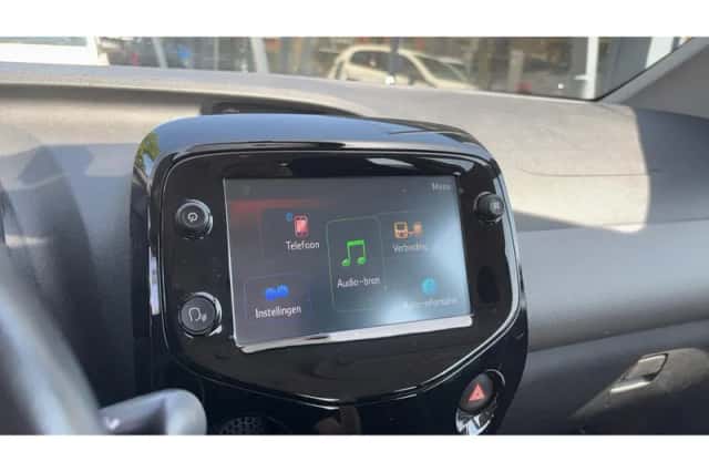 Peugeot 108 (2018) thumbnail 18