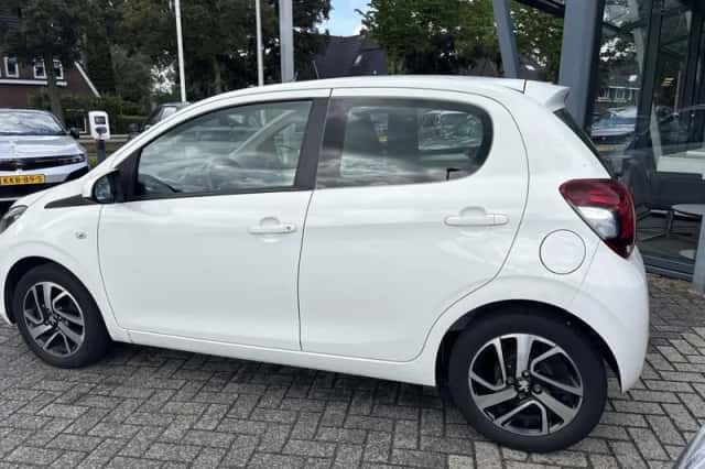 Peugeot 108 (2018) thumbnail 21