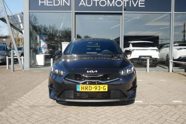 Kia Ceed Sportswagon (2025) thumbnail 2