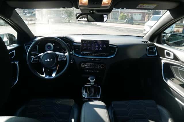 Kia Ceed Sportswagon (2025) thumbnail 16