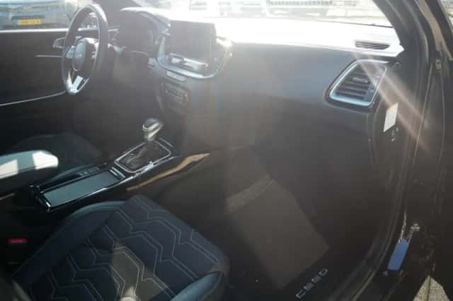 Kia Ceed Sportswagon (2025) thumbnail 19