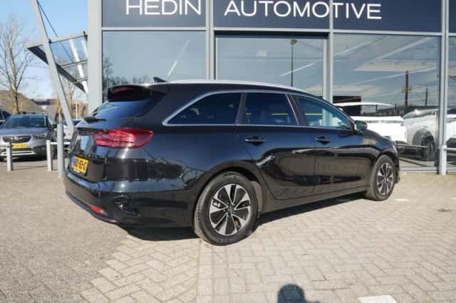 Kia Ceed Sportswagon (2025) thumbnail 5
