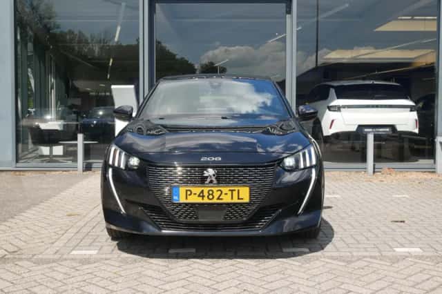 Peugeot 208 (2021) thumbnail 2