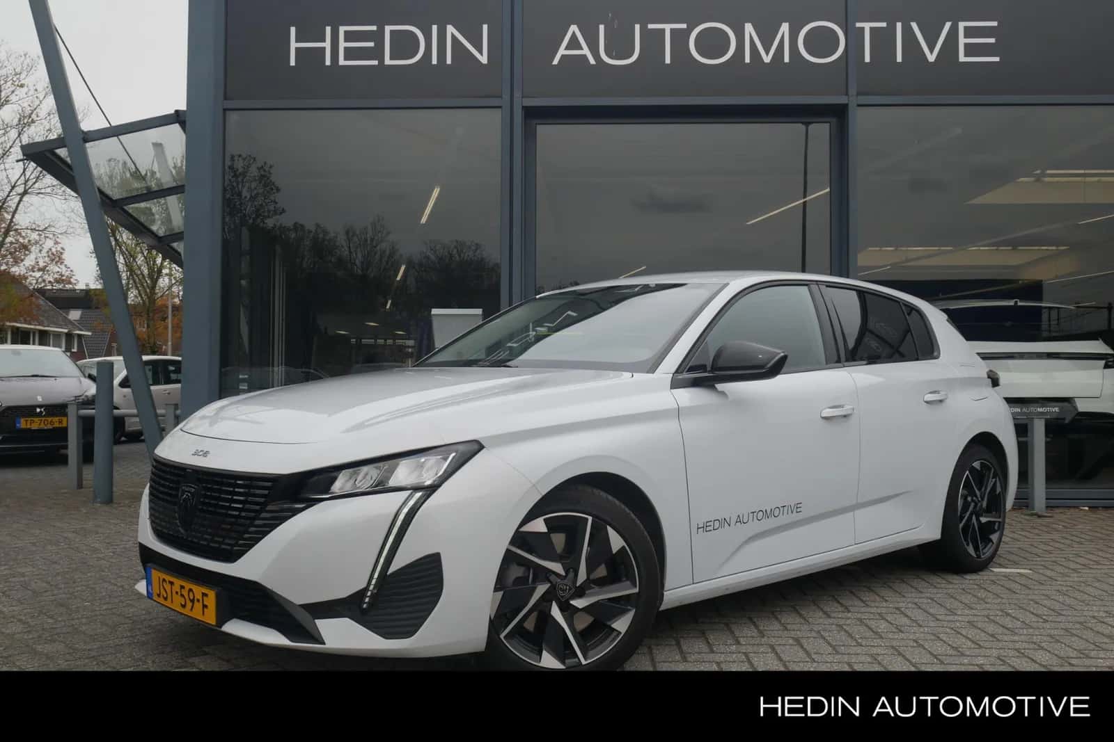 Peugeot 308 (2025) — foto 1
