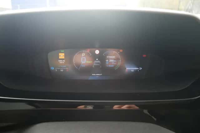 Peugeot 308 (2025) thumbnail 18