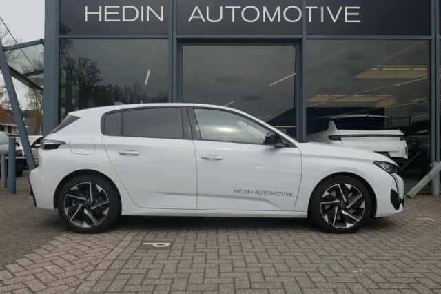 Peugeot 308 (2025) thumbnail 7