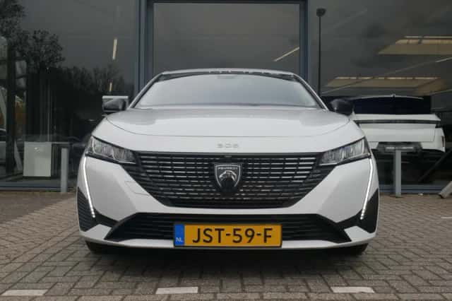 Peugeot 308 (2025) thumbnail 9