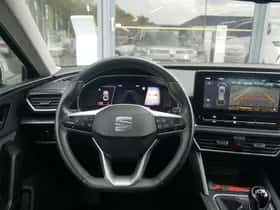 SEAT Leon (2022) thumbnail 11