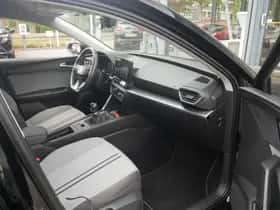 SEAT Leon (2022) thumbnail 15