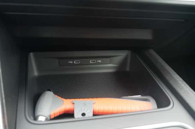 SEAT Leon (2022) thumbnail 22